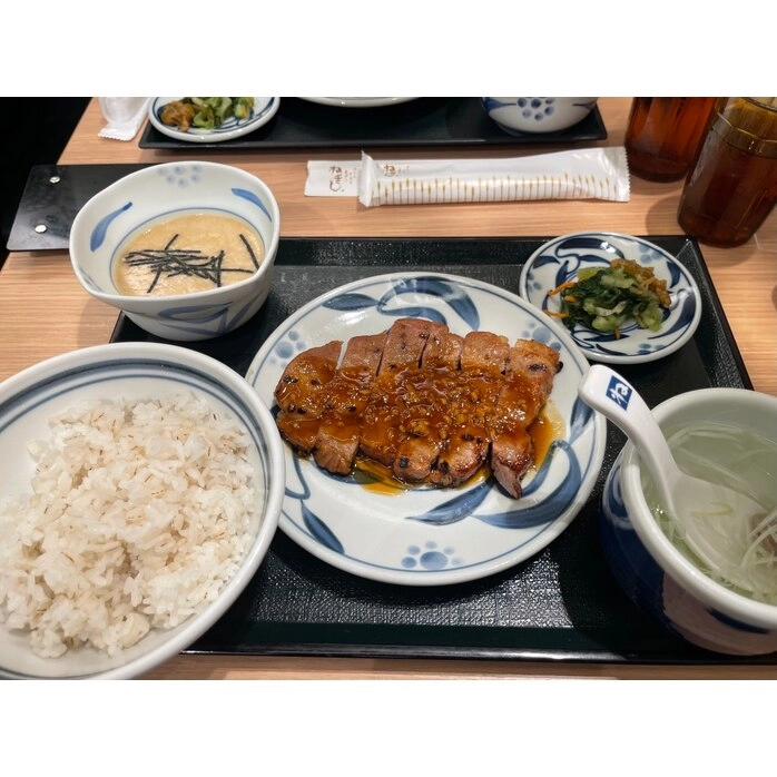 【初ねぎし】