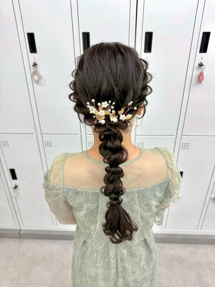 横浜駅近郊・徒歩5分♪結婚式ヘアセット・お呼ばれヘアアレンジならお任せください◎