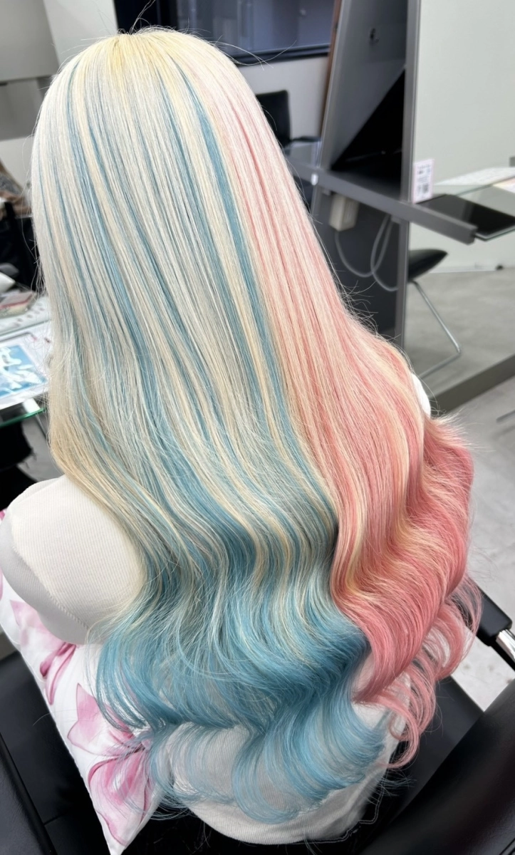 横浜でダブルカラー×ツートーンエクステンション｜長さ出しとデザインカラーを同時に楽しむ