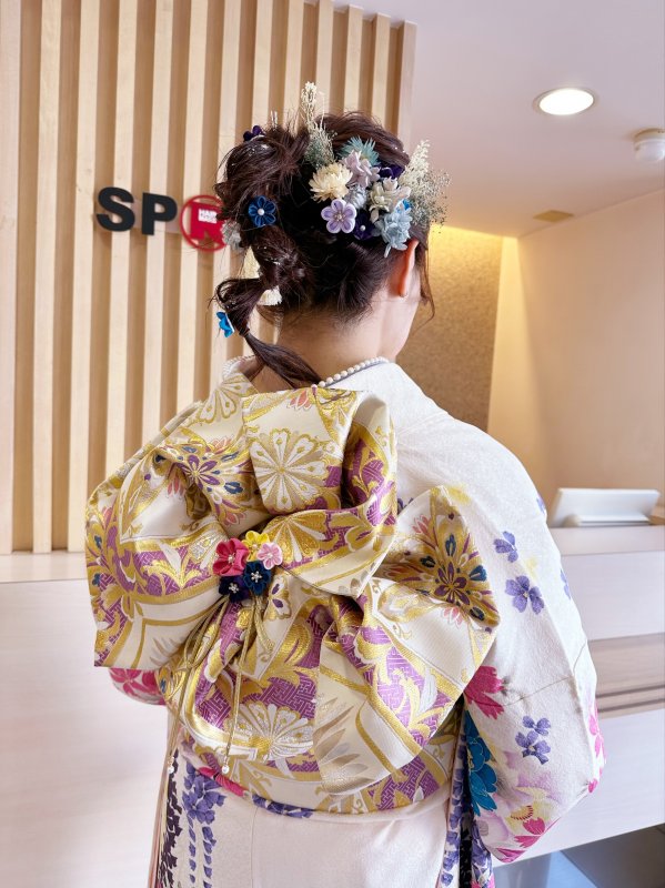 お着物もヘアアレンジもお似合いです