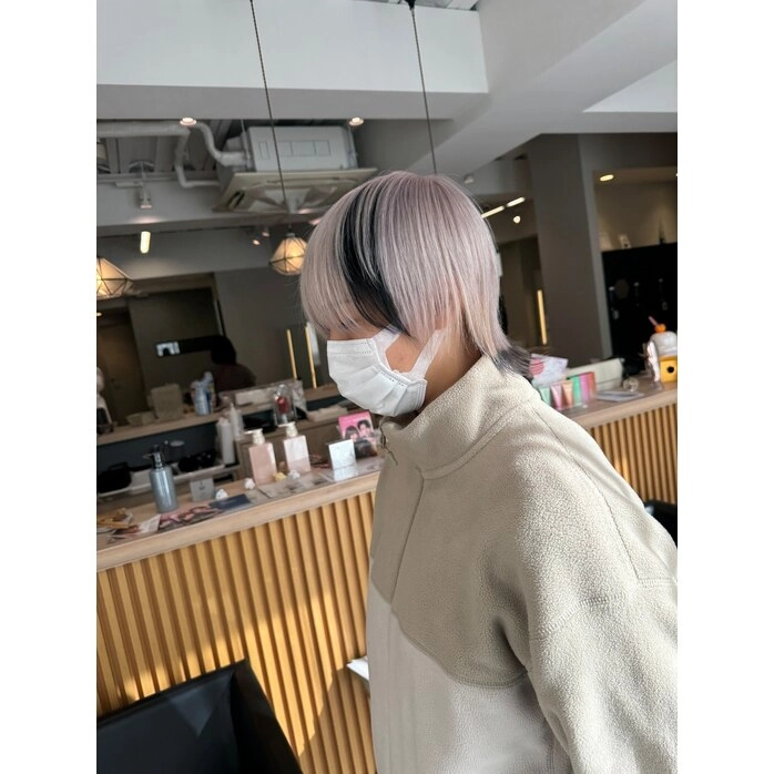 【ホワイト×ブラック】