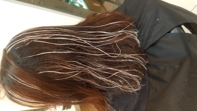 30代からの綺麗なハイライトカラー