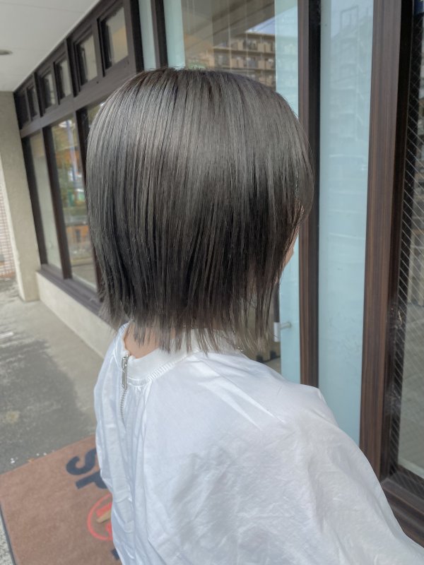 ぱつっとボブ