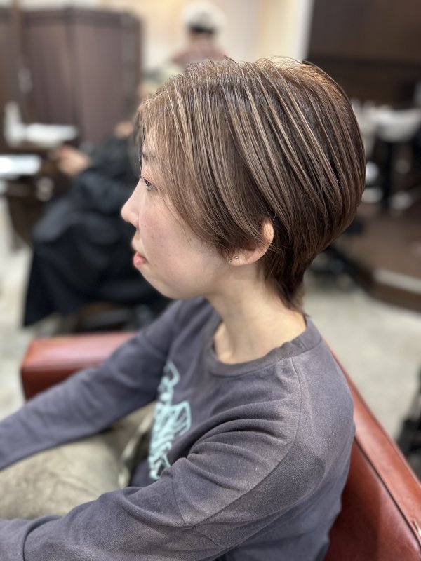 透明感のあるナチュラルハイライトで若返り！？