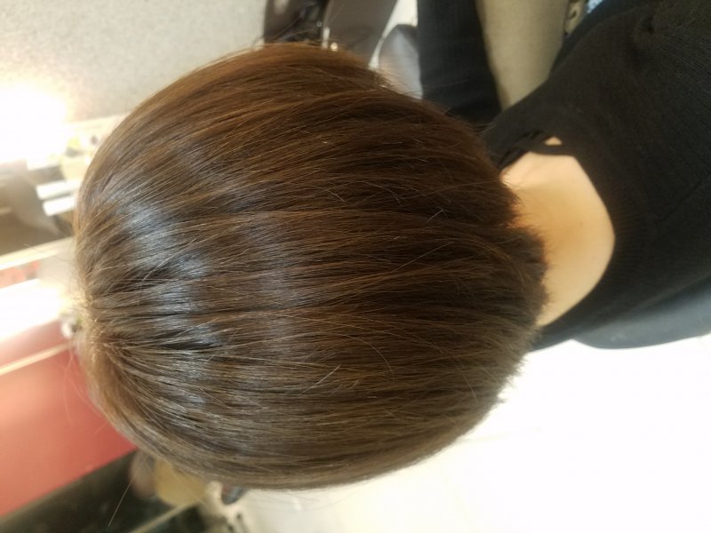日本人特有の赤みを抑えるカラー