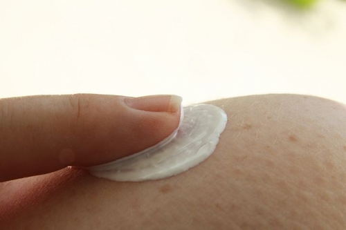 カサカサ、痒み、粉吹き、気になる冬に効果的な乾燥対策とは。