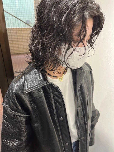 デザインカット＋プレミアムカラー＋パーマ￥14520