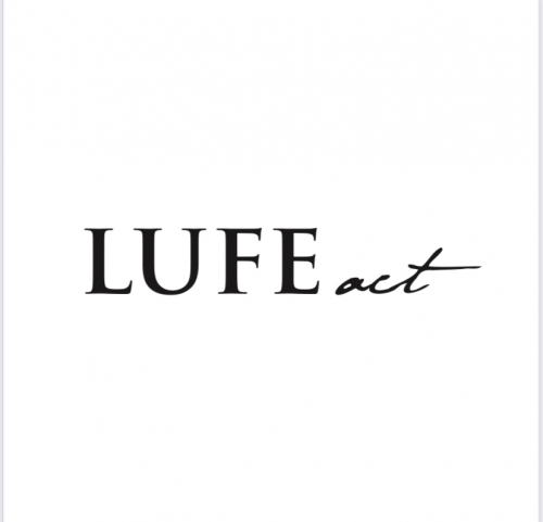 LUFEactのスタッフは美容とおしゃれが大好きです！