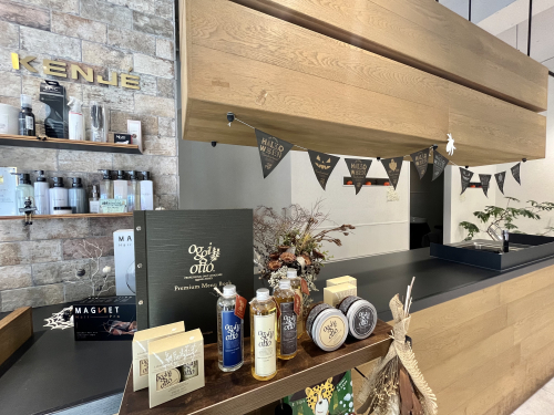 カフェ風なオシャレな店内✨️