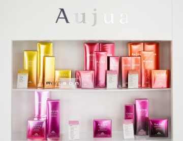 ☆常識を覆すトリートメント革命☆リピーターが90％以上。【美容界最高峰トリートメントAujua】とは？