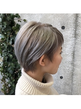 骨格・髪質に合わせた黄金バランスで大人可愛いショートヘアに…★扱いやすく毎日のスタイリングも簡単♪