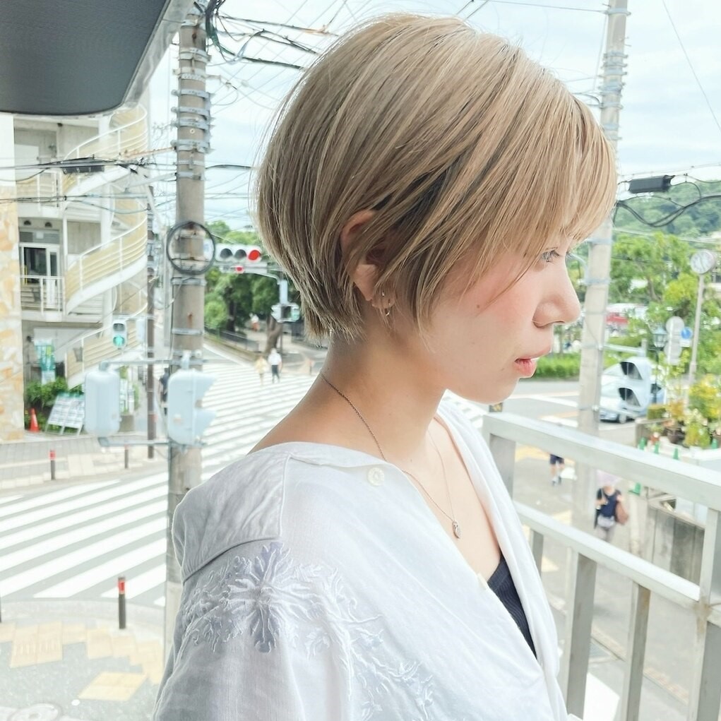 ショート×ブリーチで小顔に☆カラーも得意なstylistが集結☆