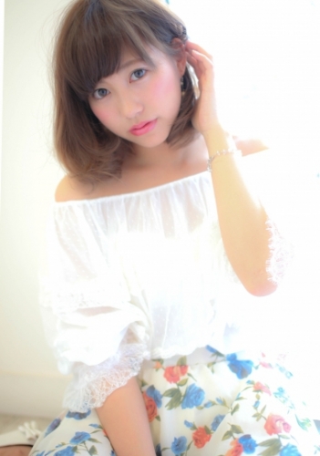甘め女子　フェミニンスタイル