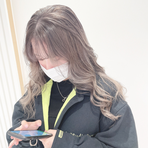 外国人風グレージュカラー