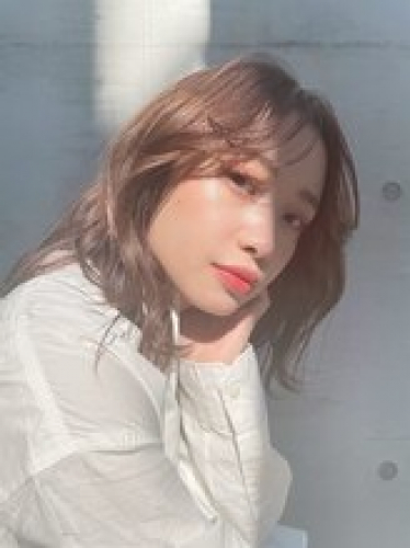 【clam./経堂/小西】韓国風ミディアム　くびれレイヤー