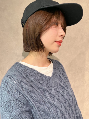 【manae】流れる顔まわりのひし形ボブ