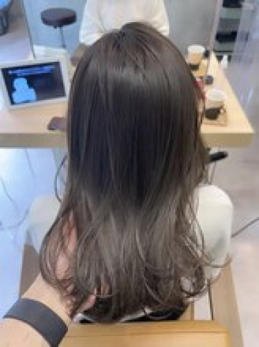 【clam.新城】ブリーチを使わないグレージュケアカラー