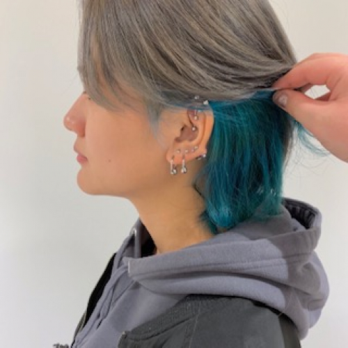 インナーターコイズ×グレージュ