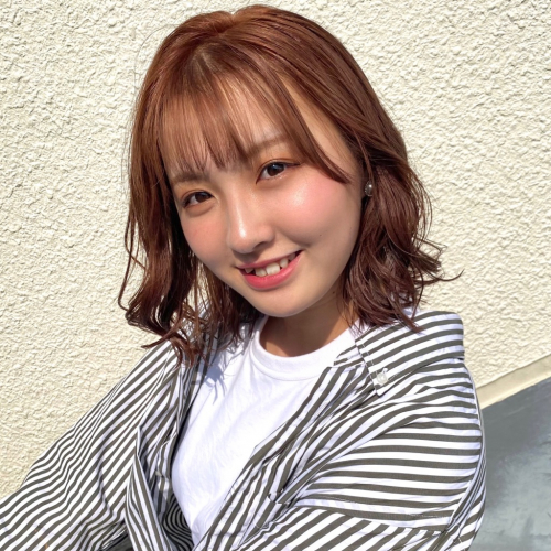 柔らかピンクベージュボブ