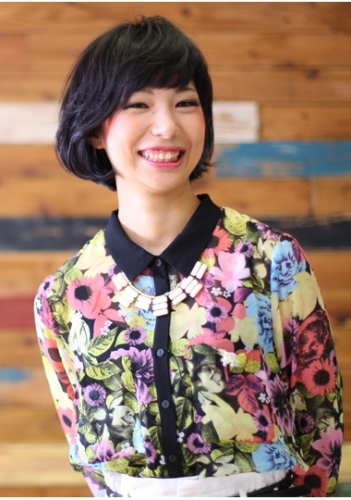 大人めガーリーショートボブ