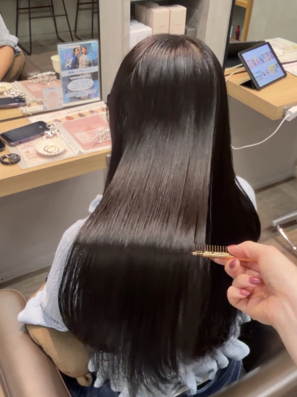 ツヤサラロング縮毛矯正