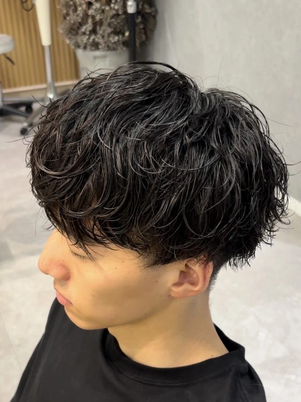 ニュアンスシャドウパーマメンズマッシュ