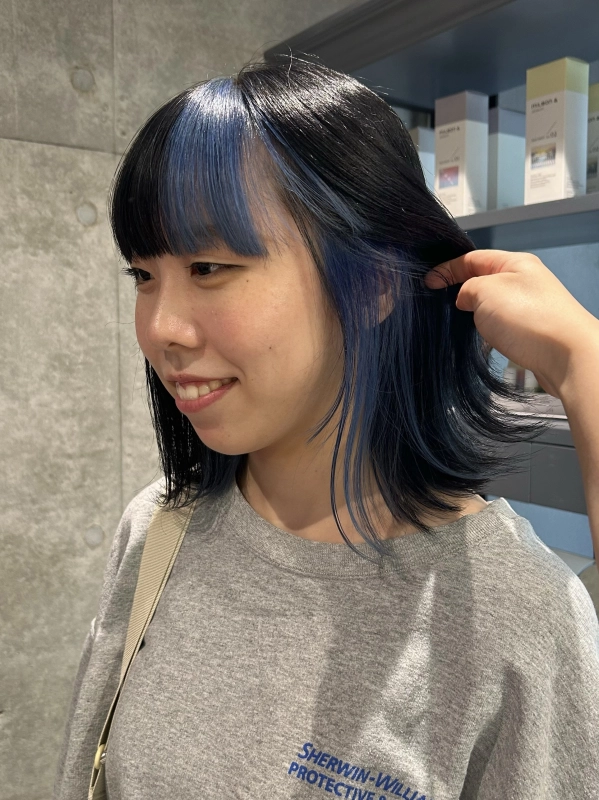 イヤリングカラー×ブルー