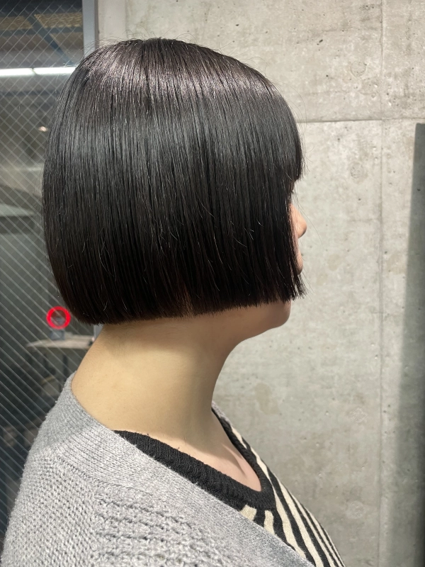 前上がりボブ