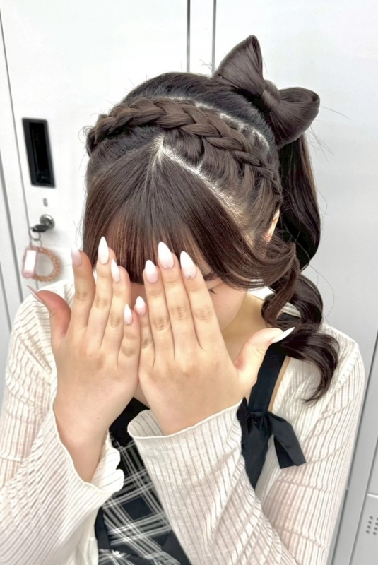 横浜駅近郊徒歩5分 横浜推し活ヘアメイク/横浜推し活ヘアセット/横浜ヘアセット/横浜結婚式ヘアアレンジ/横浜お呼ばれヘアアレンジ/横浜カチモリ/横浜立体リボン/横浜くるみちゃんヘア/横浜シニヨン/横浜ゆるふわアップ/横浜編みおろし/横浜ハーフアップ/横浜タイト系/金箔/    横浜推し活ヘアメイク/横浜推し活ヘア/横浜推し活美容室/横浜ライブヘアセット/横浜参戦ヘア/横浜ヘアセット/横浜イベントヘア/横浜量産型ヘア/横浜地雷系ヘア/横浜韓国ヘアセット/推し活ヘアメオタ活ヘア/参戦ヘアライブ/ヘアチェキ会ヘ