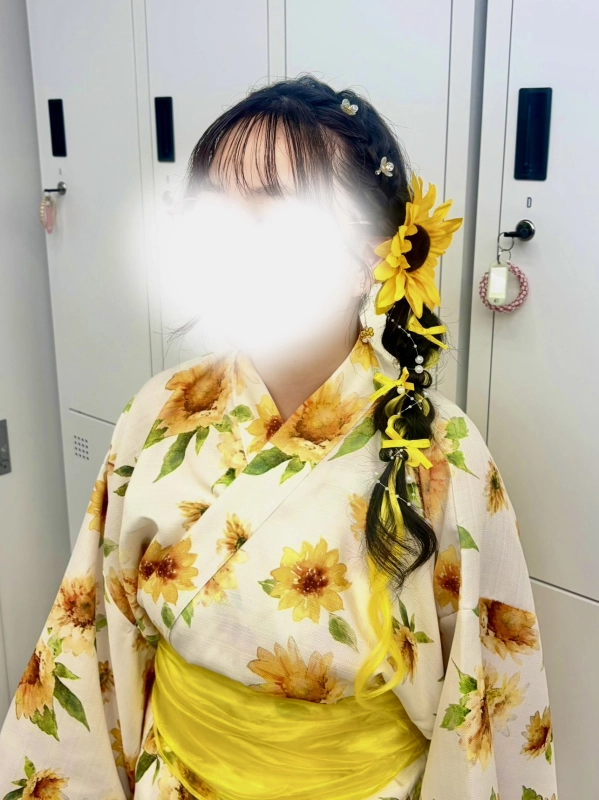横浜駅近郊徒歩5分 横浜推し活ヘアメイク/横浜推し活ヘアセット/横浜ヘアセット/横浜結婚式ヘアアレンジ/横浜お呼ばれヘアアレンジ/横浜カチモリ/横浜立体リボン/横浜くるみちゃんヘア/横浜シニヨン/横浜ゆるふわアップ/横浜編みおろし/横浜ハーフアップ/横浜タイト系/金箔/    横浜推し活ヘアメイク/横浜推し活ヘア/横浜推し活美容室/横浜ライブヘアセット/横浜参戦ヘア/横浜ヘアセット/横浜イベントヘア/横浜量産型ヘア/横浜地雷系ヘア/横浜韓国ヘアセット/推し活ヘアメオタ活ヘア/参戦ヘアライブ/ヘアチェキ会ヘ