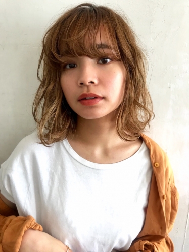 【小林絵莉】 外国人風ニュアンスウェーブ