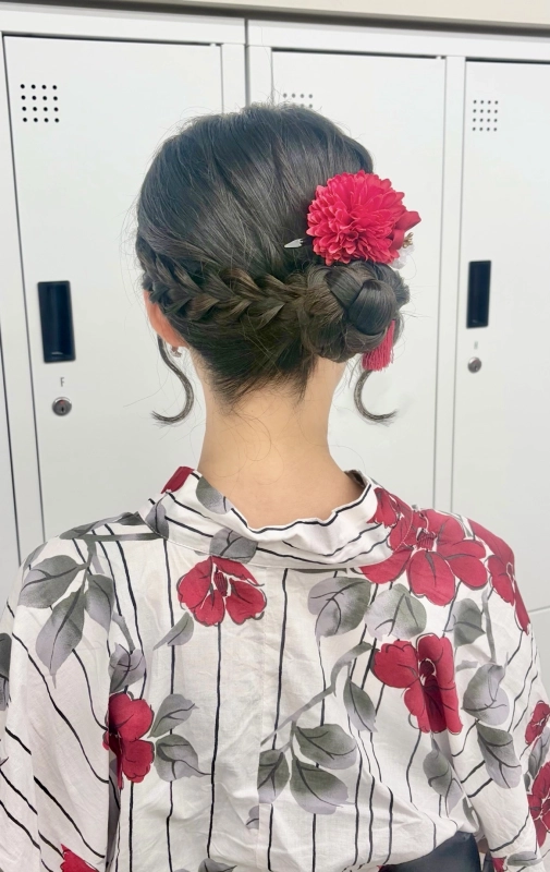 横浜駅近郊　徒歩5分　スタイル横浜 横浜結婚式ヘアセット　横浜推し活ヘアメイク 横浜駅 ヘアセット　横浜駅 浴衣着付け　横浜駅 浴衣ヘアセット　横浜 花火大会 ヘアセット　横浜 花火大会 浴衣着付け　横浜 推し活 ヘアセット　横浜 推し活 ヘアメイク　横浜 ヘアセット 美容室　横浜駅近 ヘアセット　横浜駅 徒歩5分 美容室 横浜花火大会 浴衣　みなとみらい 花火大会 ヘアセット　横浜ナイトフラワーズ ヘアセット　神奈川 花火大会 浴衣着付け　花火大会 ヘアアレンジ　花火大会 浴衣ヘア　浴衣ヘアアレンジ 人