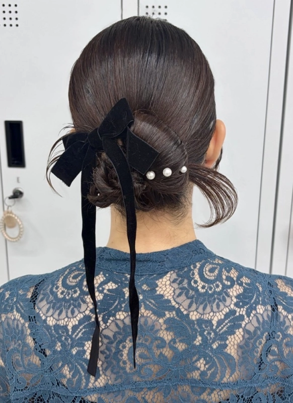横浜推し活ヘアメイク/横浜推し活ヘアセット/横浜ヘアセット/横浜結婚式ヘアアレンジ/横浜お呼ばれヘアアレンジ/横浜カチモリ/横浜立体リボン/横浜くるみちゃんヘア/横浜シニヨン/横浜ゆるふわアップ/横浜編みおろし/横浜ハーフアップ/横浜タイト系/金箔/    横浜推し活ヘアメイク/横浜推し活ヘア/横浜推し活美容室/横浜ライブヘアセット/横浜参戦ヘア/横浜ヘアセット/横浜イベントヘア/横浜量産型ヘア/横浜地雷系ヘア/横浜韓国ヘアセット/推し活ヘアメオタ活ヘア/参戦ヘアライブ/ヘアチェキ会ヘア/生誕祭ヘアアイド