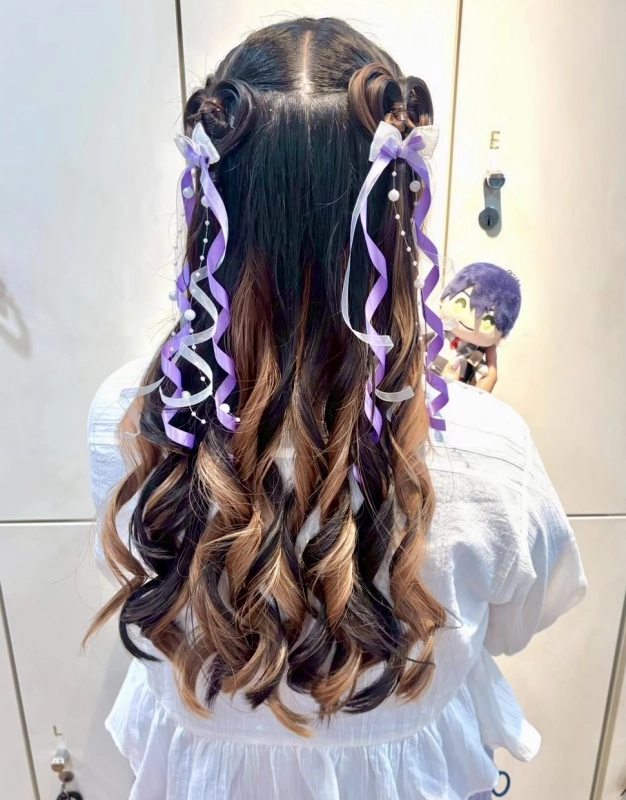 横浜駅近郊徒歩5分 横浜推し活ヘアメイク/横浜推し活ヘアセット/横浜ヘアセット/横浜結婚式ヘアアレンジ/横浜お呼ばれヘアアレンジ/横浜カチモリ/横浜立体リボン/横浜くるみちゃんヘア/横浜シニヨン/横浜ゆるふわアップ/横浜編みおろし/横浜ハーフアップ/横浜タイト系/金箔/    横浜推し活ヘアメイク/横浜推し活ヘア/横浜推し活美容室/横浜ライブヘアセット/横浜参戦ヘア/横浜ヘアセット/横浜イベントヘア/横浜量産型ヘア/横浜地雷系ヘア/横浜韓国ヘアセット/推し活ヘアメオタ活ヘア/参戦ヘアライブ/ヘアチェキ会ヘ