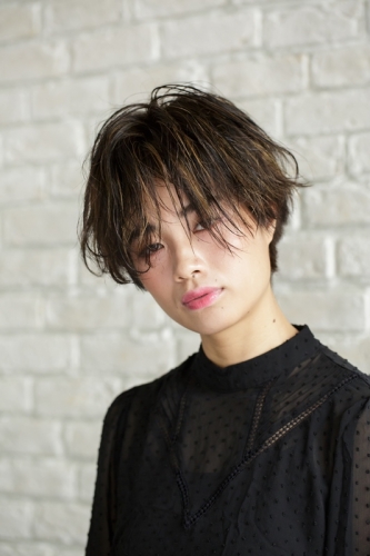 ”シンプルだからこそ映える”ハンサムショート