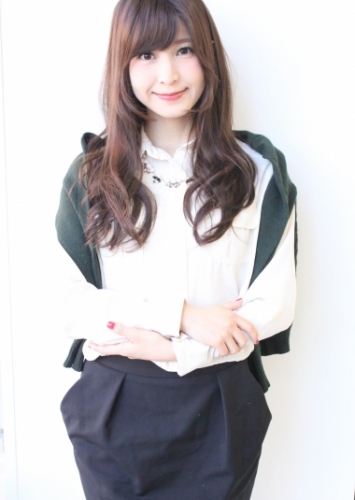 大人カワイイをひきだす♪フェミニンロング