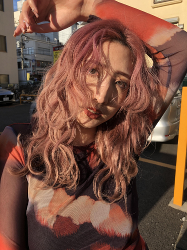 pink beige × high tone