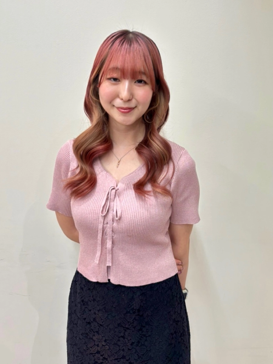 岡本　真結子