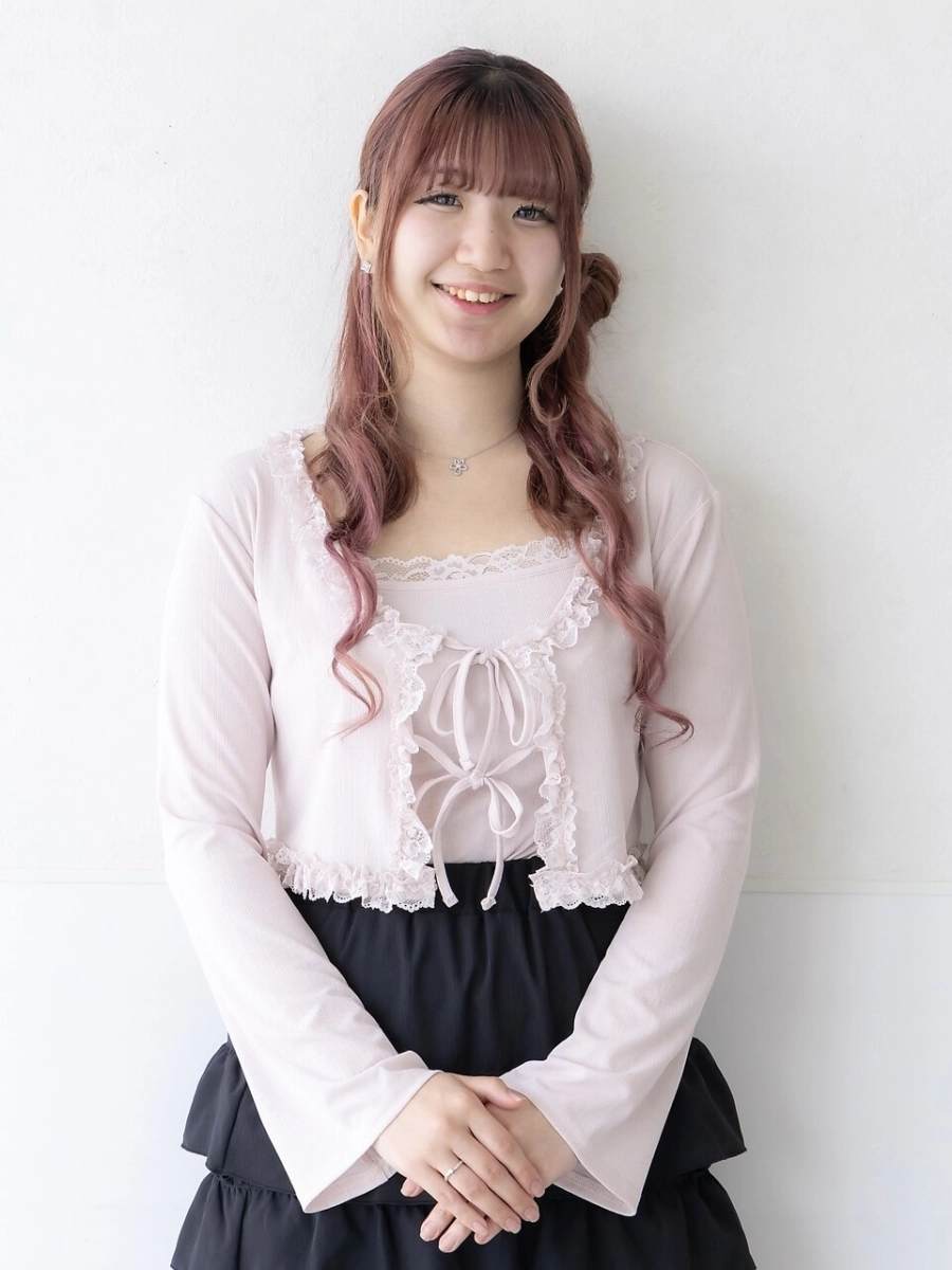 川村 百々華
