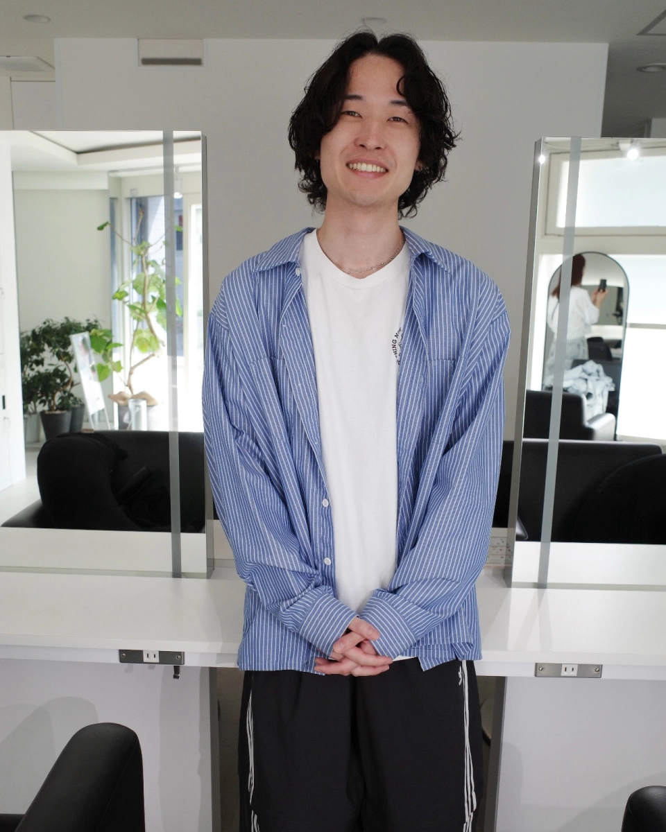 小西　颯太