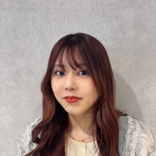 横内 佑香