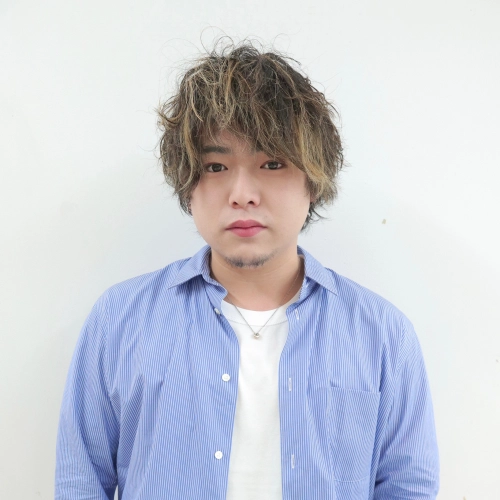 高嶋 大輔
