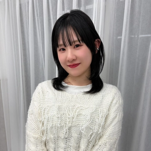 山内 里織菜