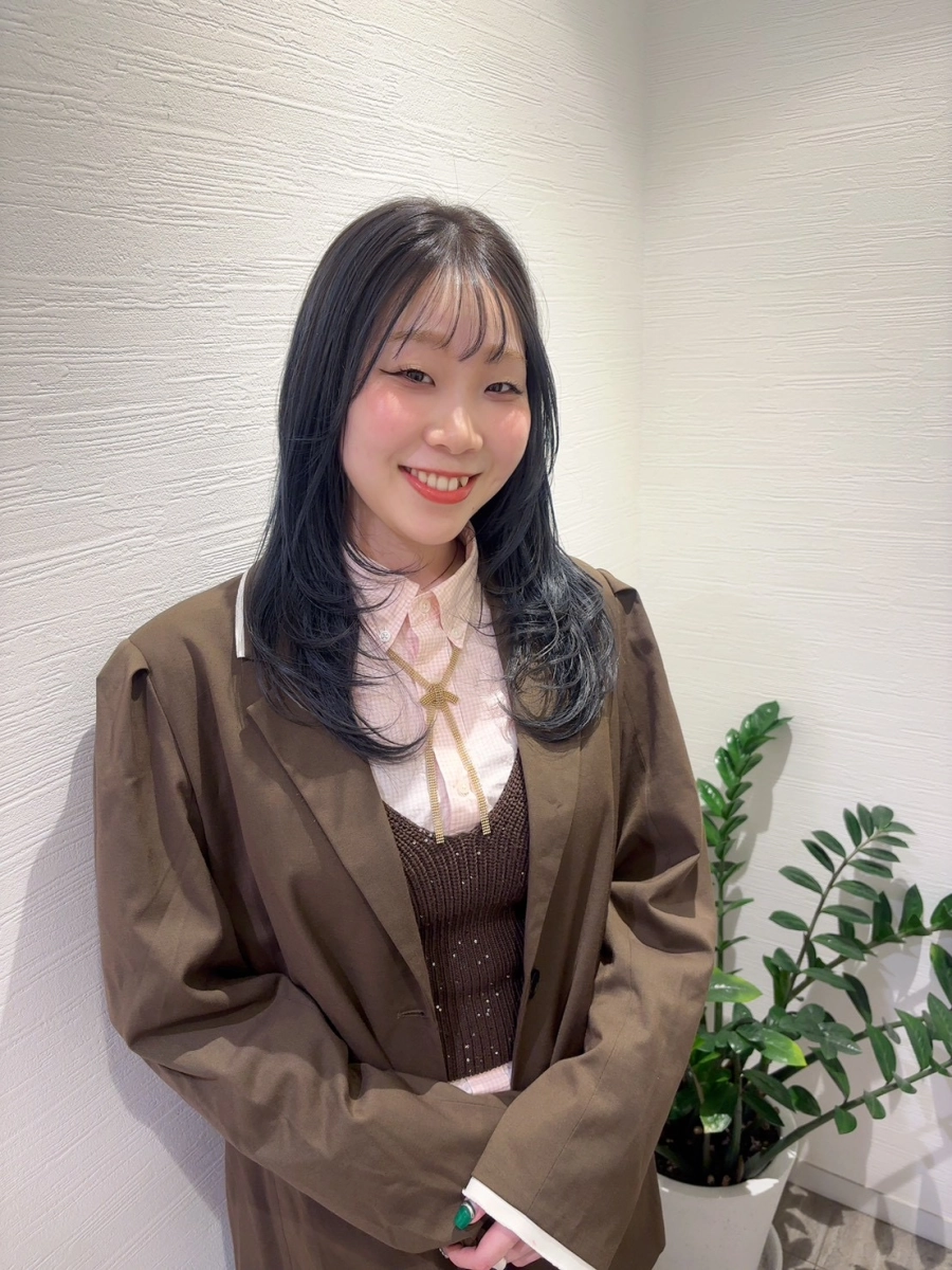 松山　梨愛