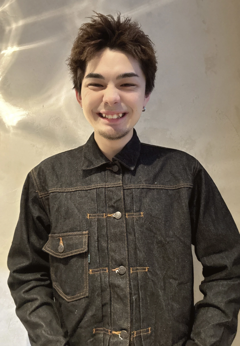 春田　航輝