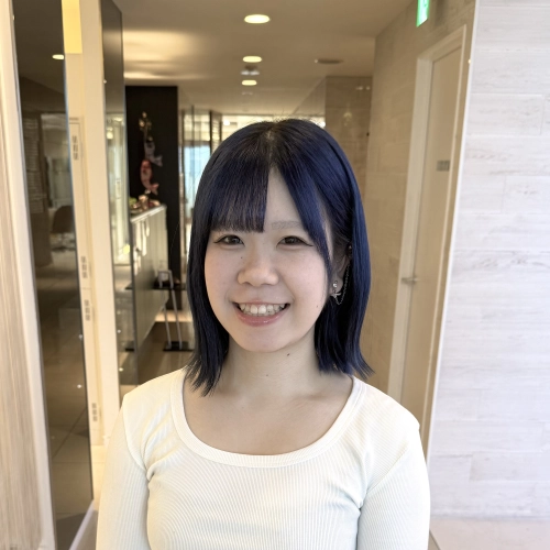 天野 一奈