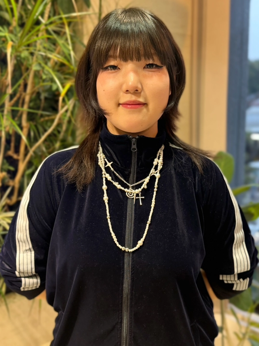 栗山 茉里