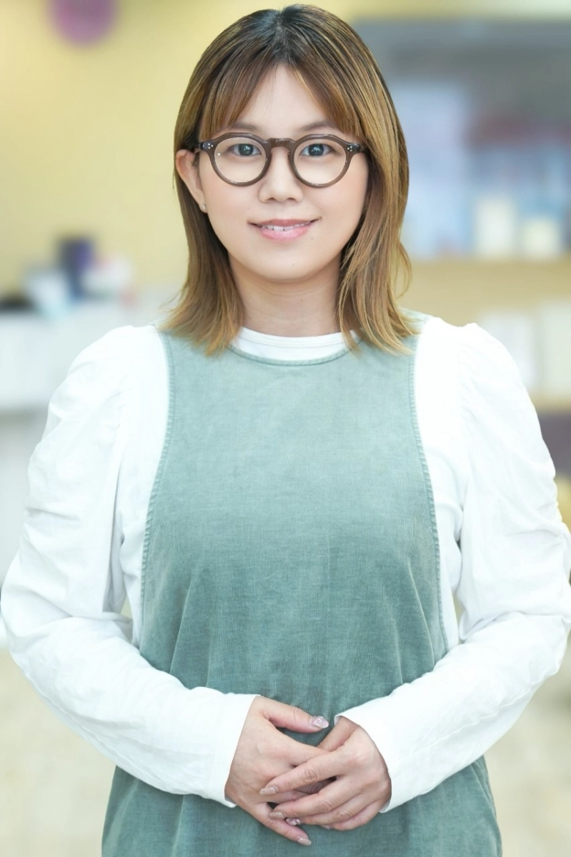 小野 望美 
