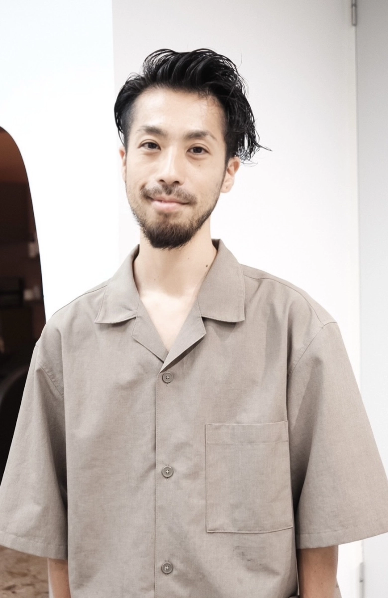 鈴木 タカヒロ
