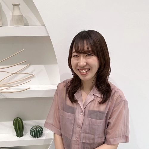 山本 裕梨